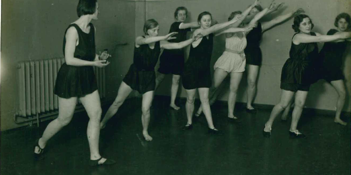 Ausgleichsgymnastik für beruflich Tätige 1931   ©VHS Jena