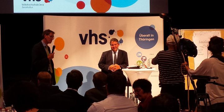 2015 Bürgerdialog der Bundesregierung - Gut leben in Deutschland - mit dem Bundeswirtschaftsminister Sigmar Gabriel    ©VHS